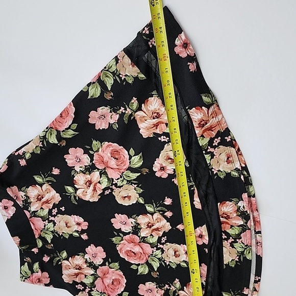⭐️3/ $30⭐️ Studio Skirt A-Line Black Pink Floral Inset Mesh Hem Lightweight Sz S - Picture 14 of 15